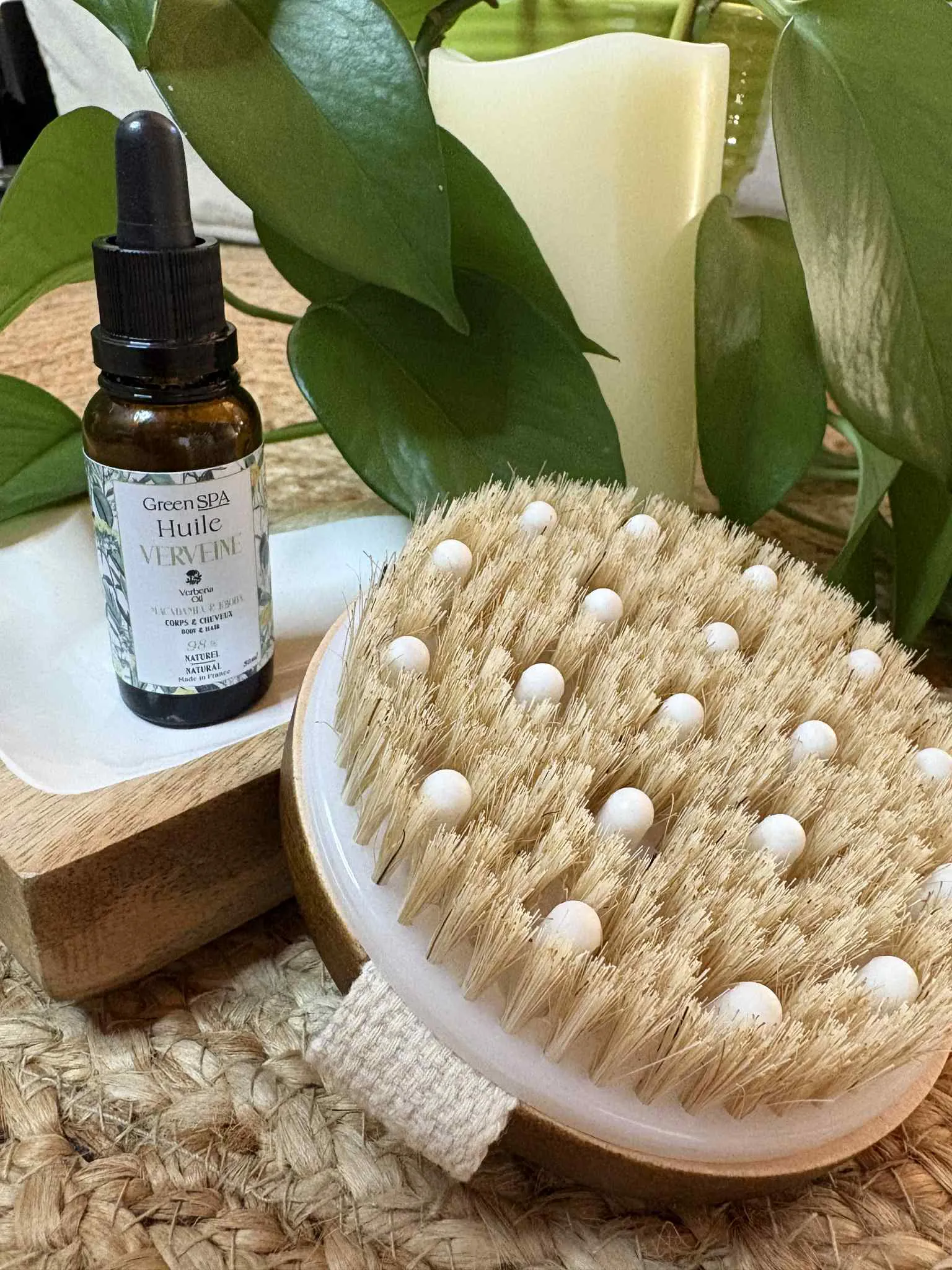 Le gommage corps à sec 